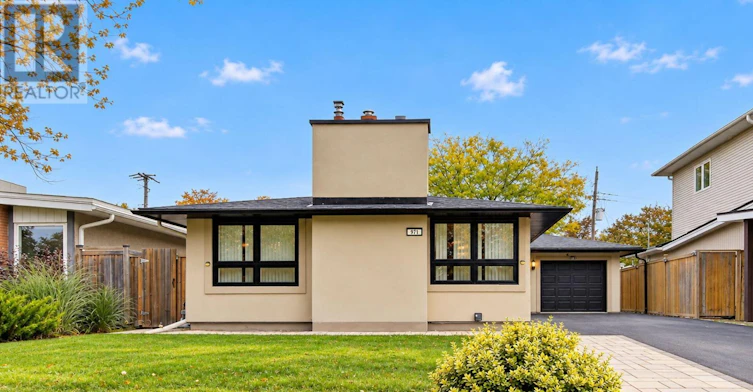 971B Blythdale Road, Ottawa, ON, K2A 3N9 - 2