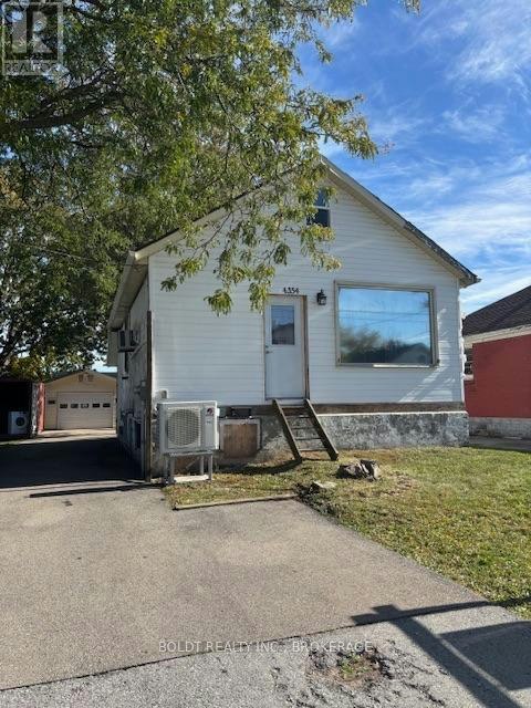 4354 Third Avenue, Niagara Falls, ON, L2E 4K6