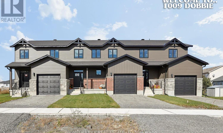 1009 Dobbie Street