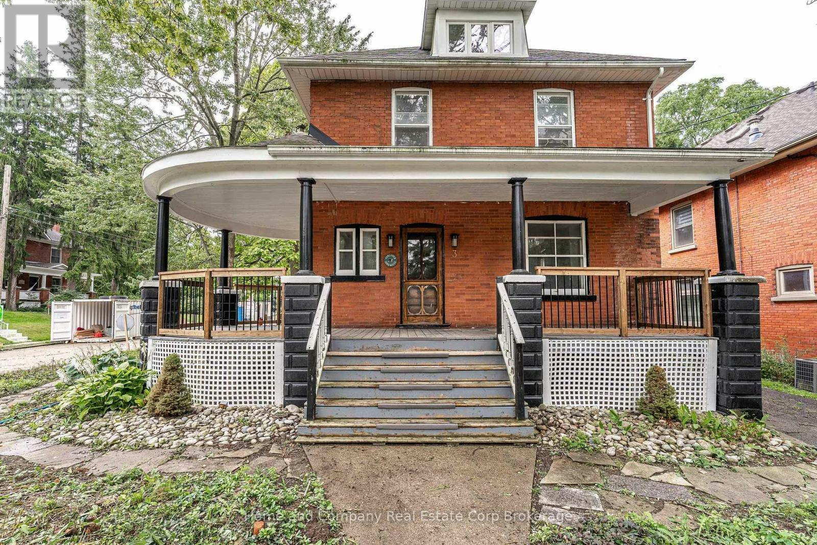 3 Daly Avenue, Stratford, ON, N5A 1B7