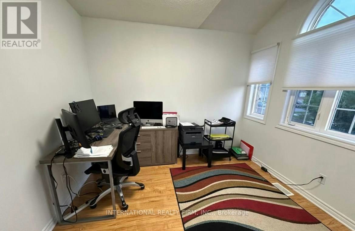 6 Woodhaven Crescent, Richmond Hill, ON, L4E 3T1 - 9