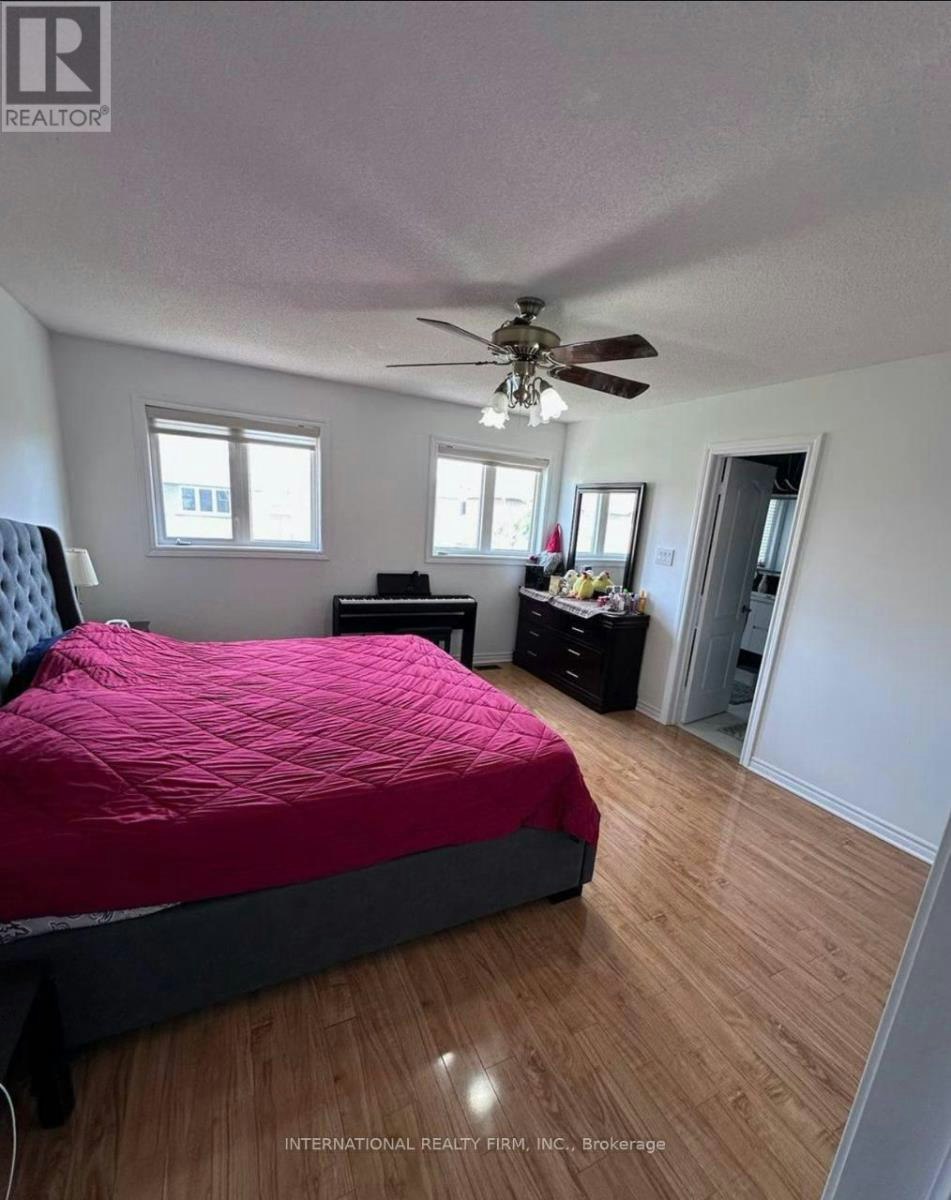 6 Woodhaven Crescent, Richmond Hill, ON, L4E 3T1 - 10