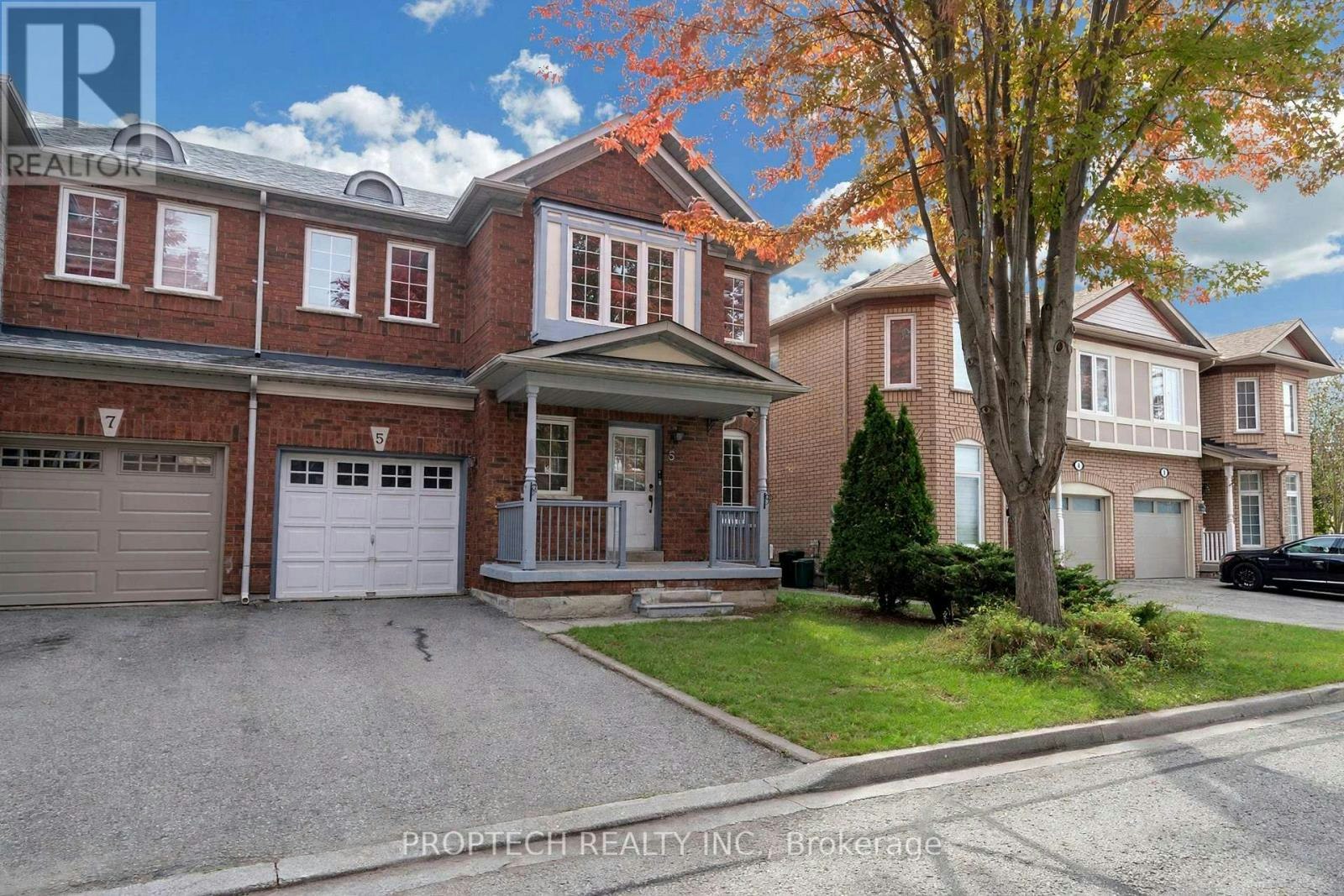 5 Hartwell Place, Markham, ON, L6C 2K3 - 2