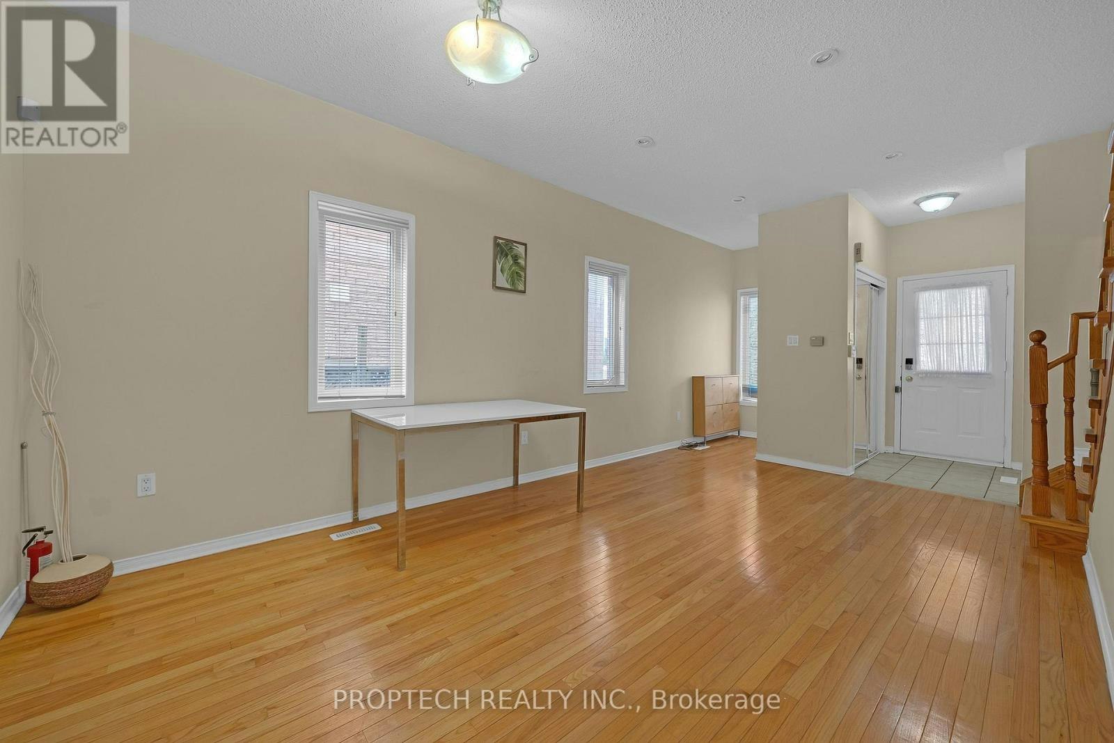 5 Hartwell Place, Markham, ON, L6C 2K3 - 5