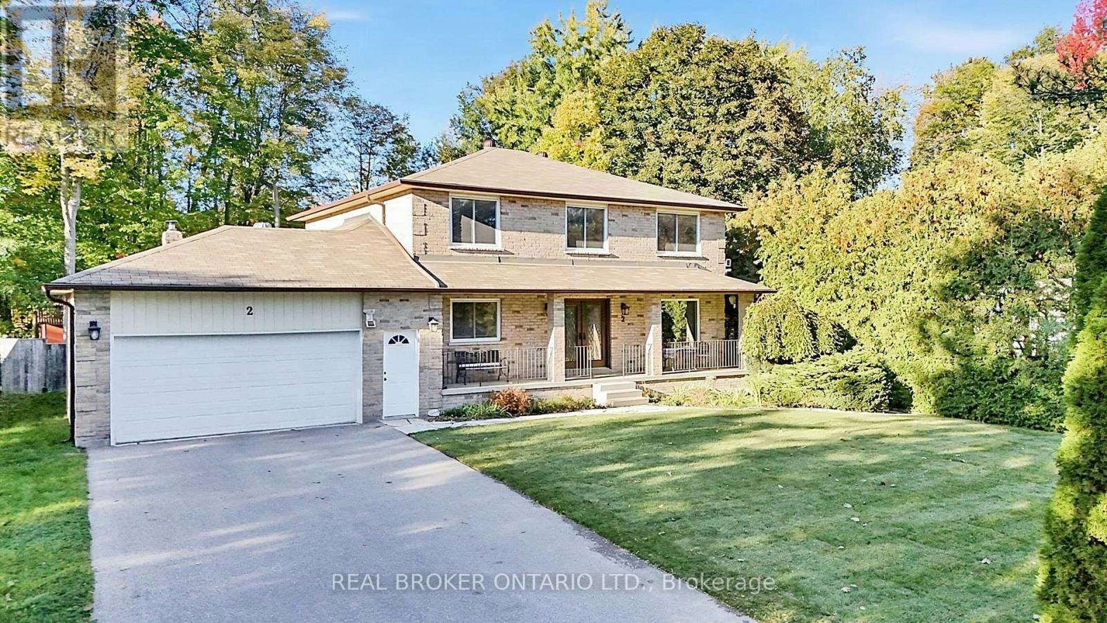 2 Amberglen Court, East Gwillimbury, ON, L9N 1J6