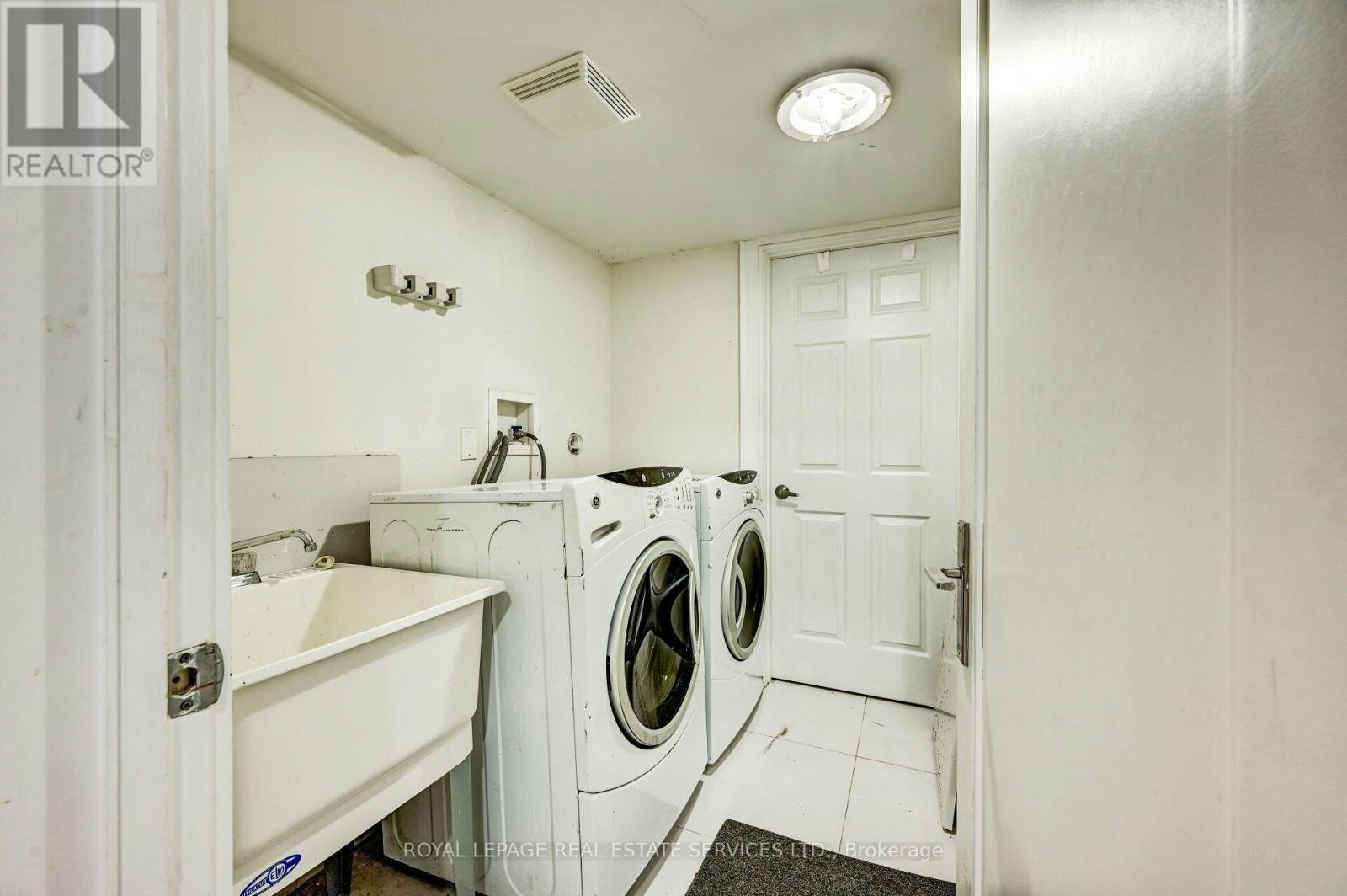 L-63 Burrows Avenue, Toronto, ON, M9B 4W8 - 22