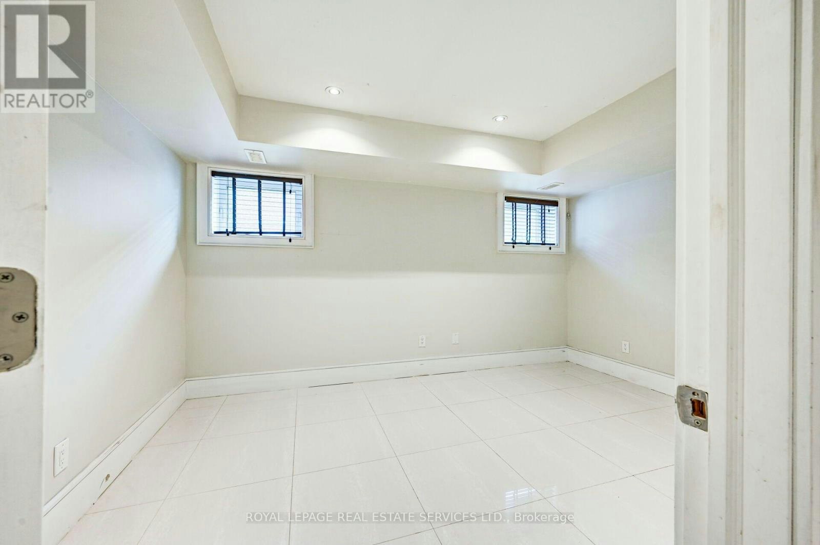 L-63 Burrows Avenue, Toronto, ON, M9B 4W8 - 19
