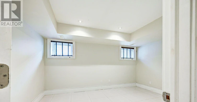 L-63 Burrows Avenue, Toronto, ON, M9B 4W8 - 19