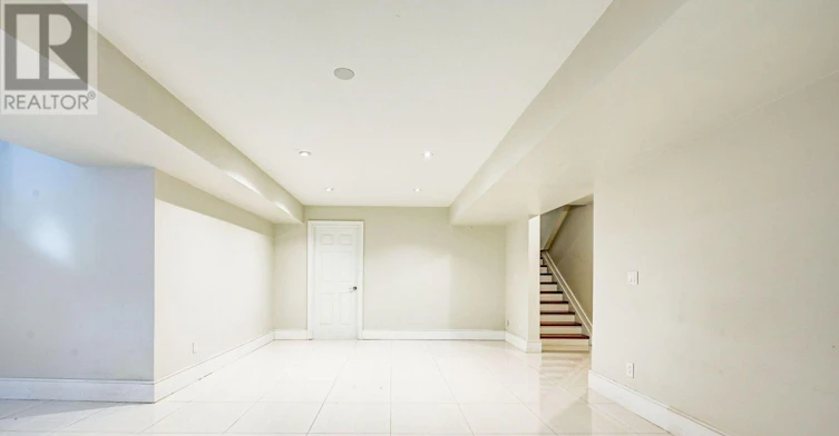 L-63 Burrows Avenue, Toronto, ON, M9B 4W8 - 10