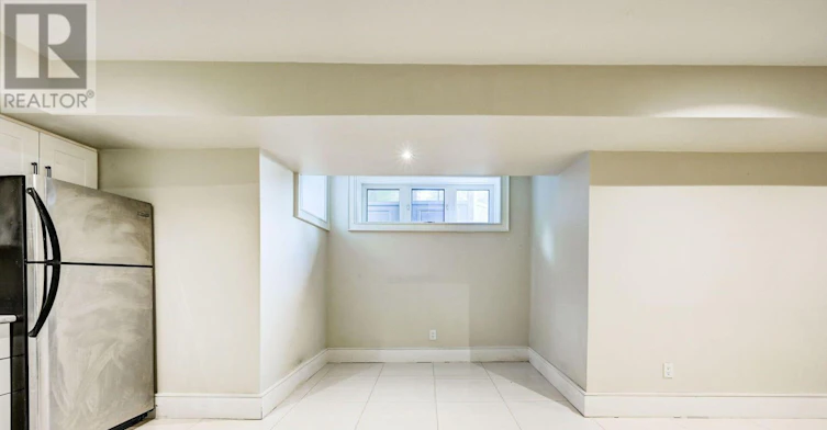 L-63 Burrows Avenue, Toronto, ON, M9B 4W8 - 12