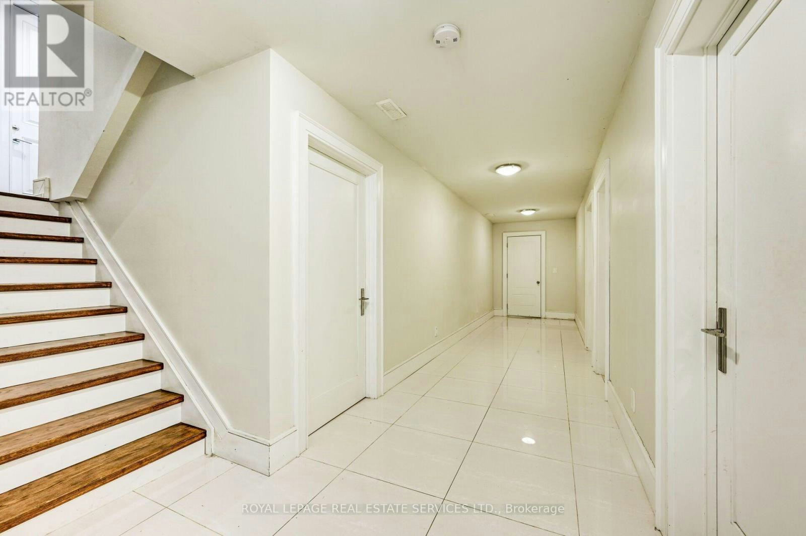 L-63 Burrows Avenue, Toronto, ON, M9B 4W8 - 13