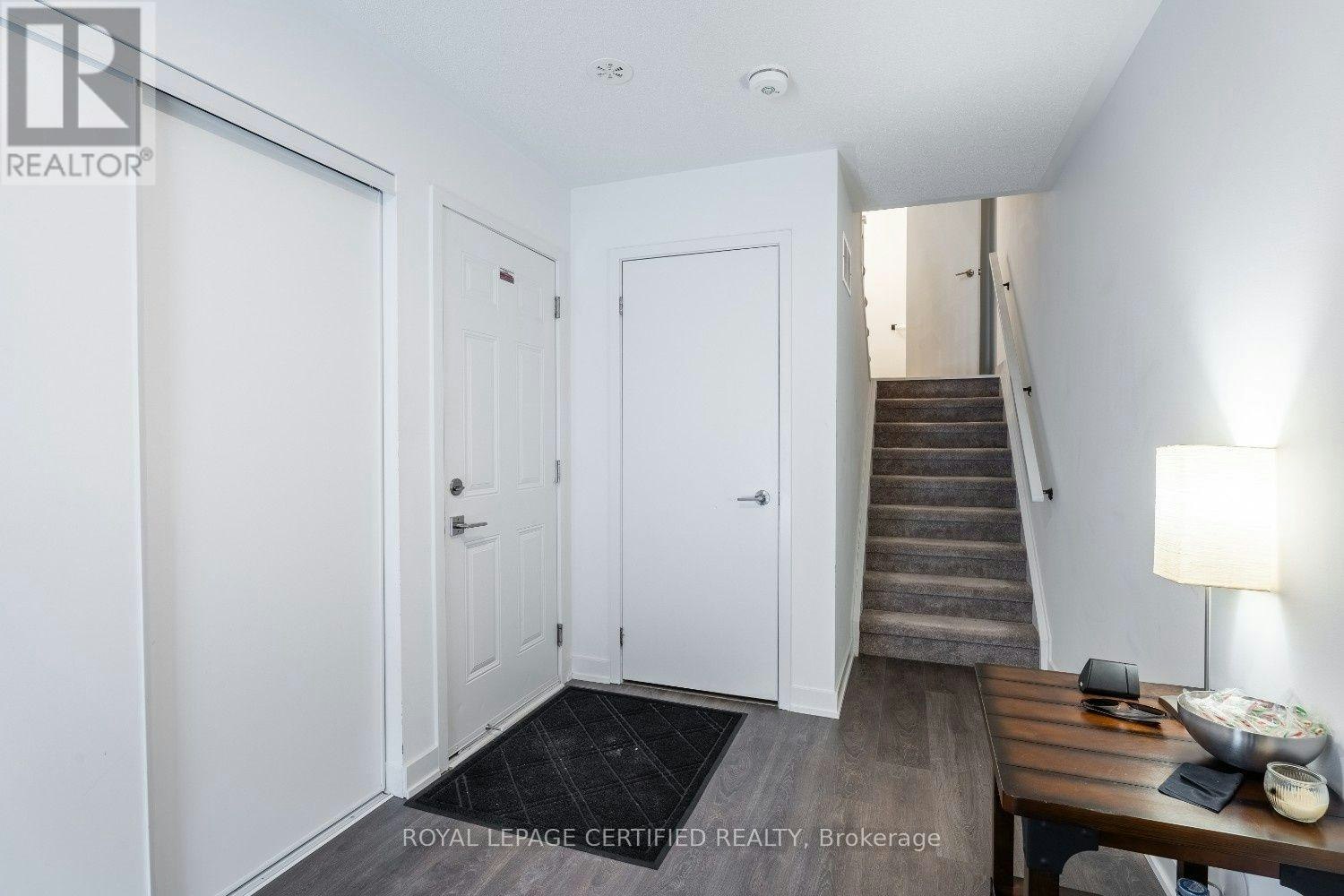 45-1121 Cooke Boulevard, Burlington, ON, L7T 4A8 - 4