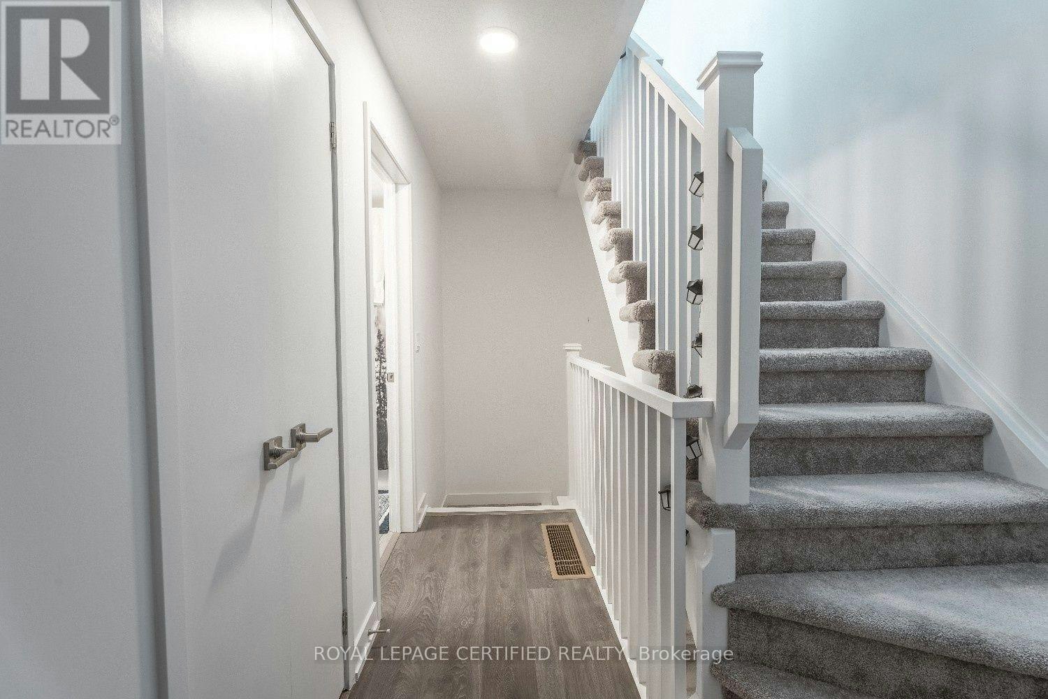 45-1121 Cooke Boulevard, Burlington, ON, L7T 4A8 - 31