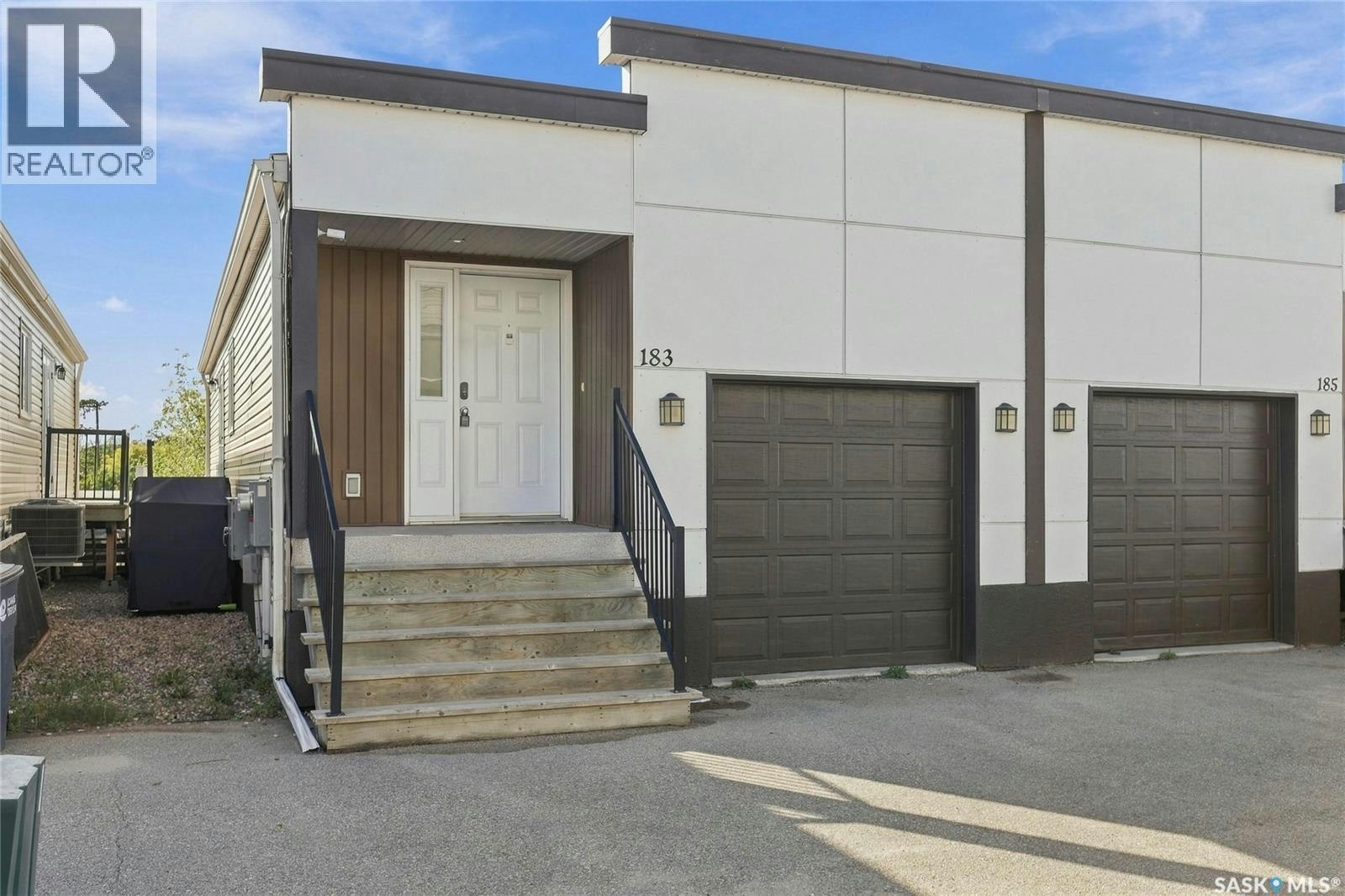 183 Chateau Crescent, Pilot Butte, SK, S0G 3Z0