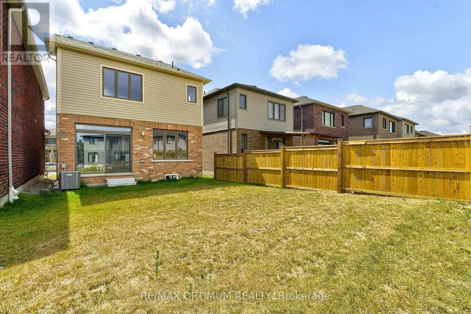 72 Blacklock Street, Cambridge, ON, N1S 0E2 - 31
