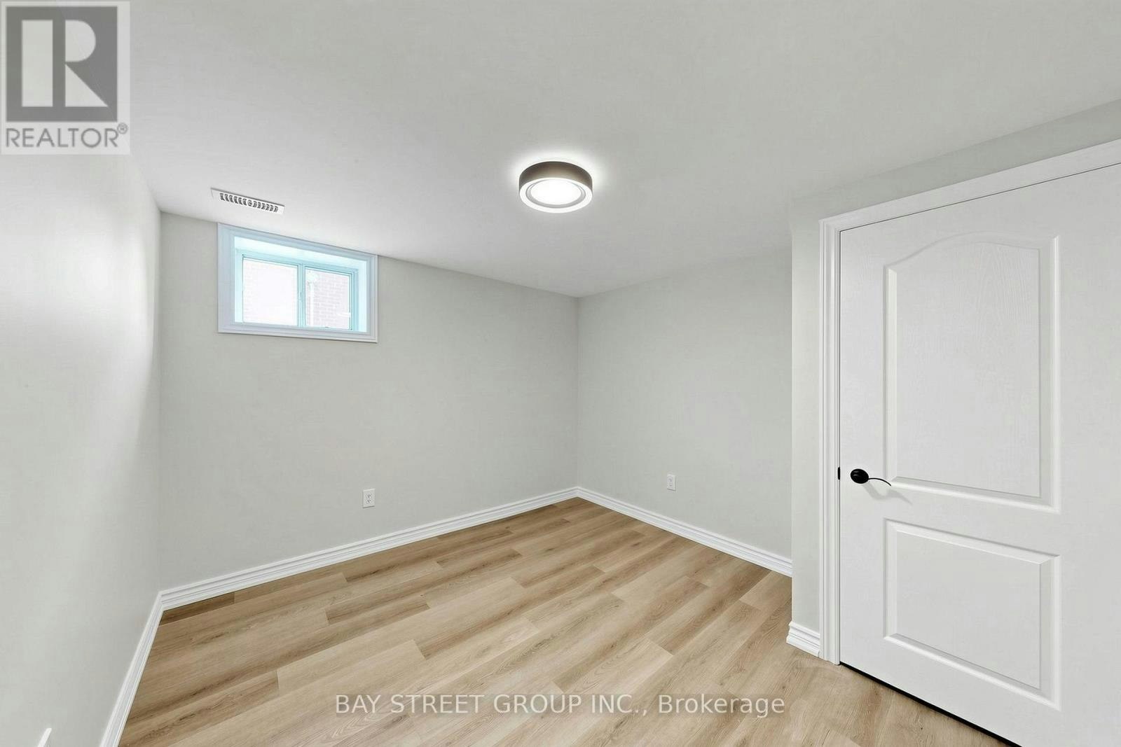 BSMT-28 Warren Avenue, Hamilton, ON, L9A 3C6 - 10