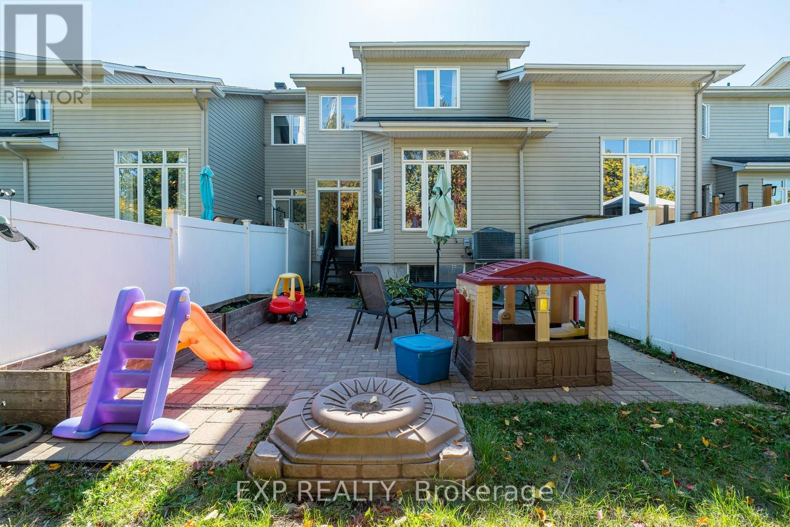 441 Foxhall Way, Ottawa, ON, K2M 0G1 - 25