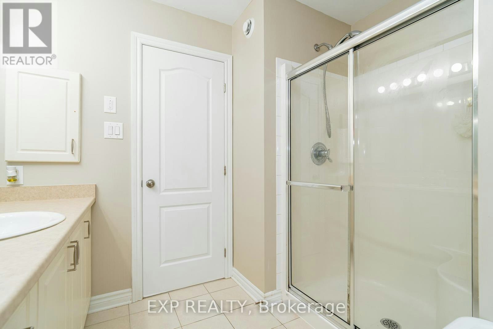 441 Foxhall Way, Ottawa, ON, K2M 0G1 - 18
