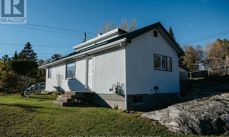 100 Regina Avenue