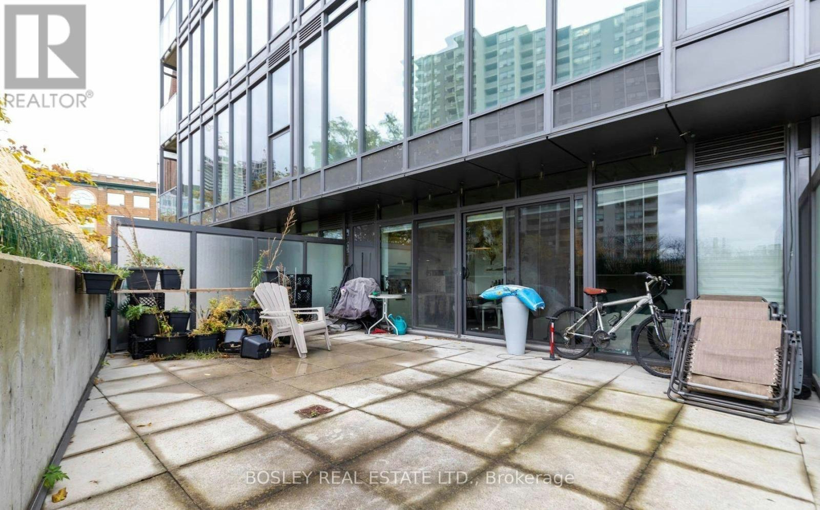 503-15 Beverley Street, Toronto, ON, M5T 0B3 - 3