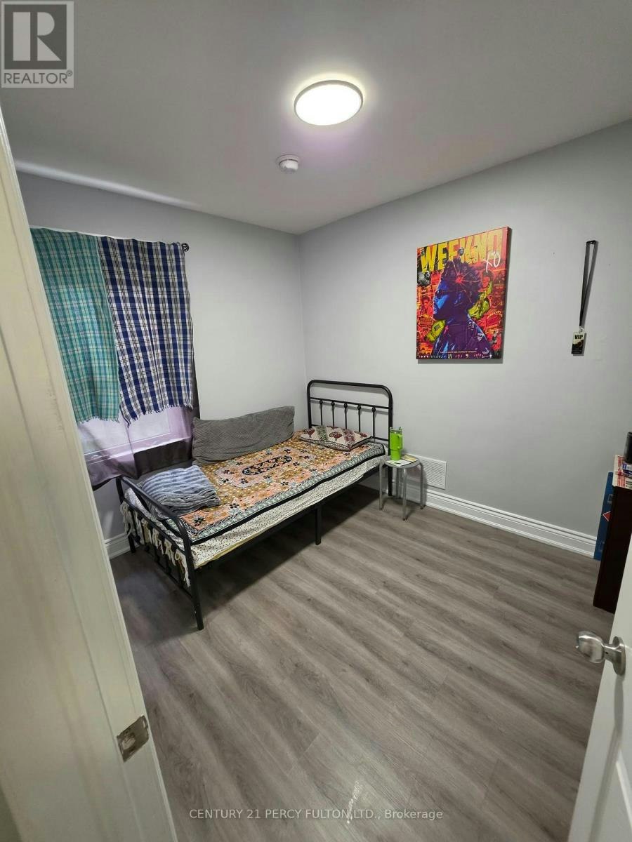 MAIN-270 Wilson Road S, Oshawa, ON, L1H 6C5 - 12