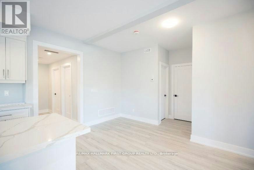 3-180 Prince Street, Oshawa, ON, L1G 4E6 - 6