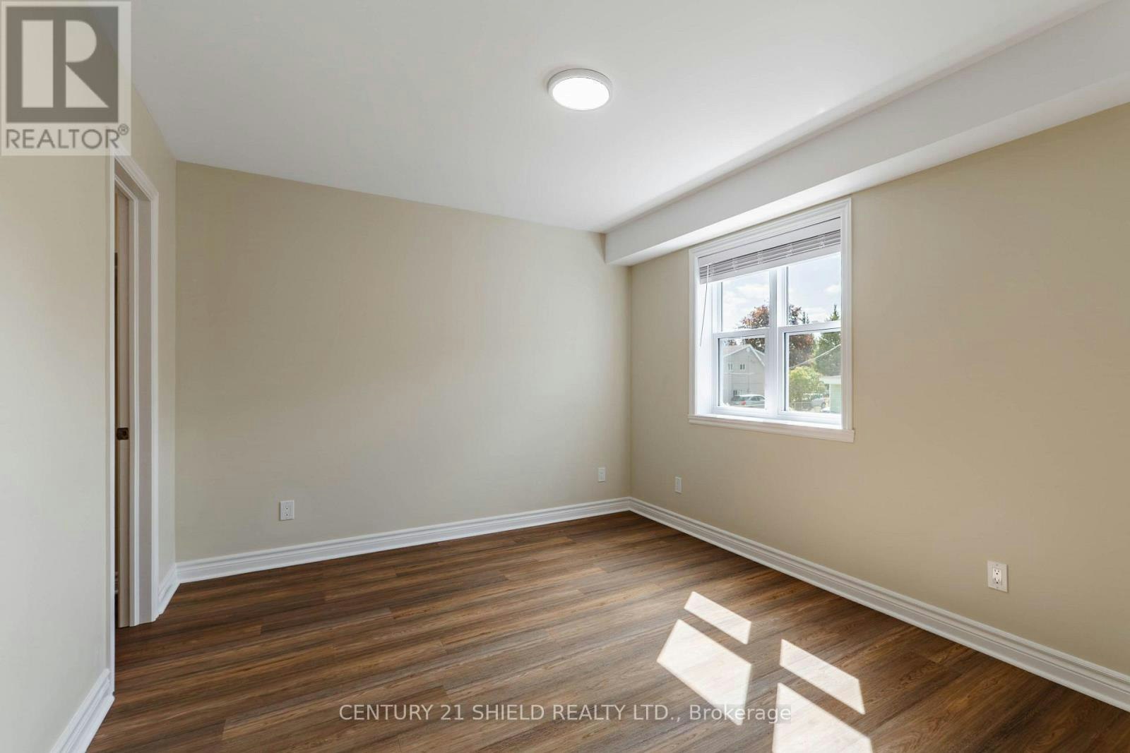 B-1234 Cumberland Street, Cornwall, ON, K6J 4K5 - 19