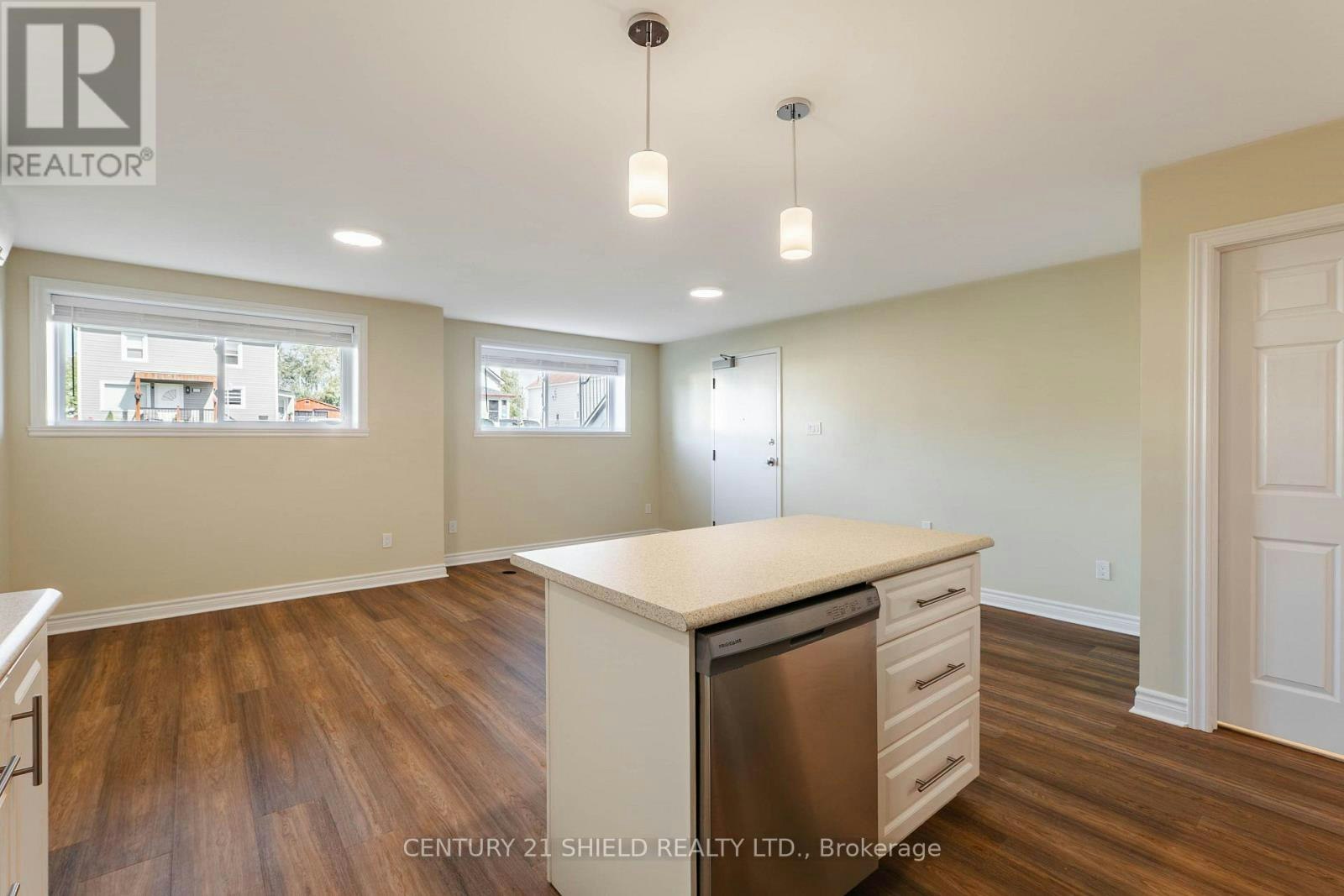 C-1234 Cumberland Street, Cornwall, ON, K6J 4K5 - 7