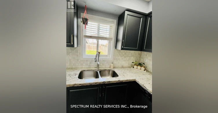 1033 Gordon Heights, Milton, ON, L9T 5S9 - 13