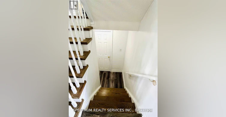 1033 Gordon Heights, Milton, ON, L9T 5S9 - 23
