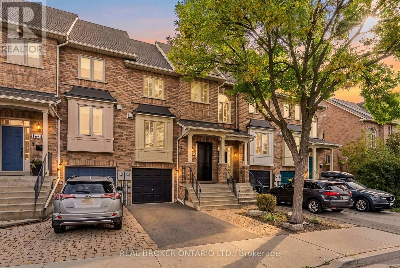 3-19 Thirtieth Street, Toronto, ON, M8W 3B7