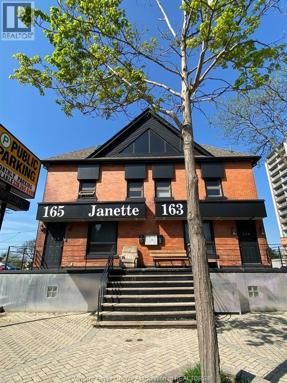 PENTHOUSE-165 Janette, Windsor, ON, N9A 4Y9