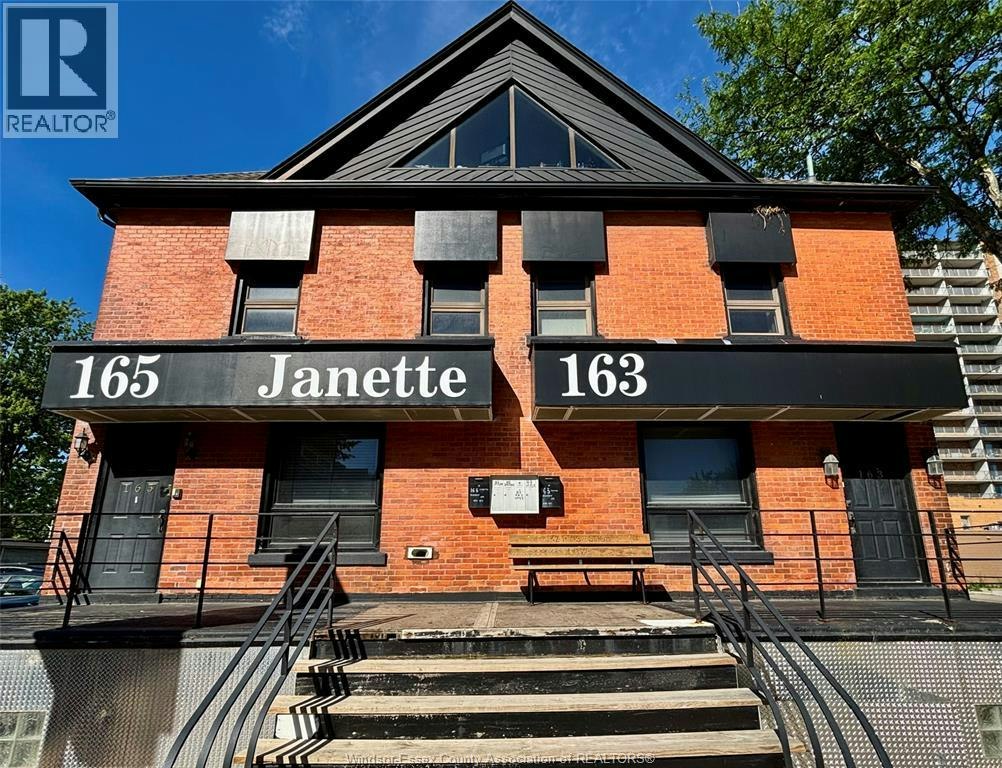 PENTHOUSE-165 Janette, Windsor, ON, N9A 4Y9