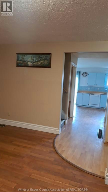 3098 Erindale Crescent, Windsor, ON, N8W 4Z1 - 5