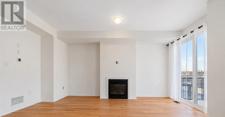 6875 Main Street, Whitchurch-Stouffville, ON, L4A 4X2 - 7