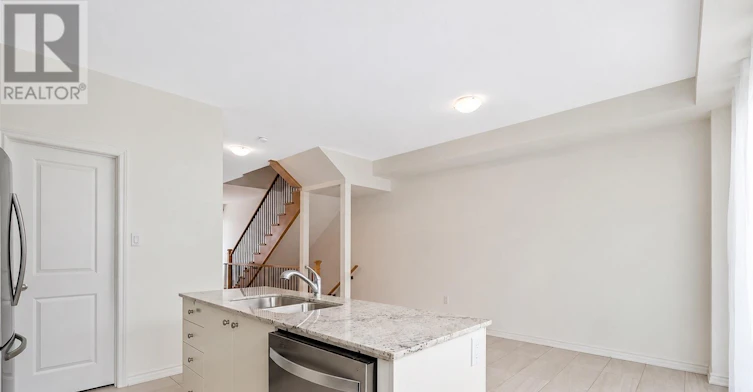 6875 Main Street, Whitchurch-Stouffville, ON, L4A 4X2 - 5