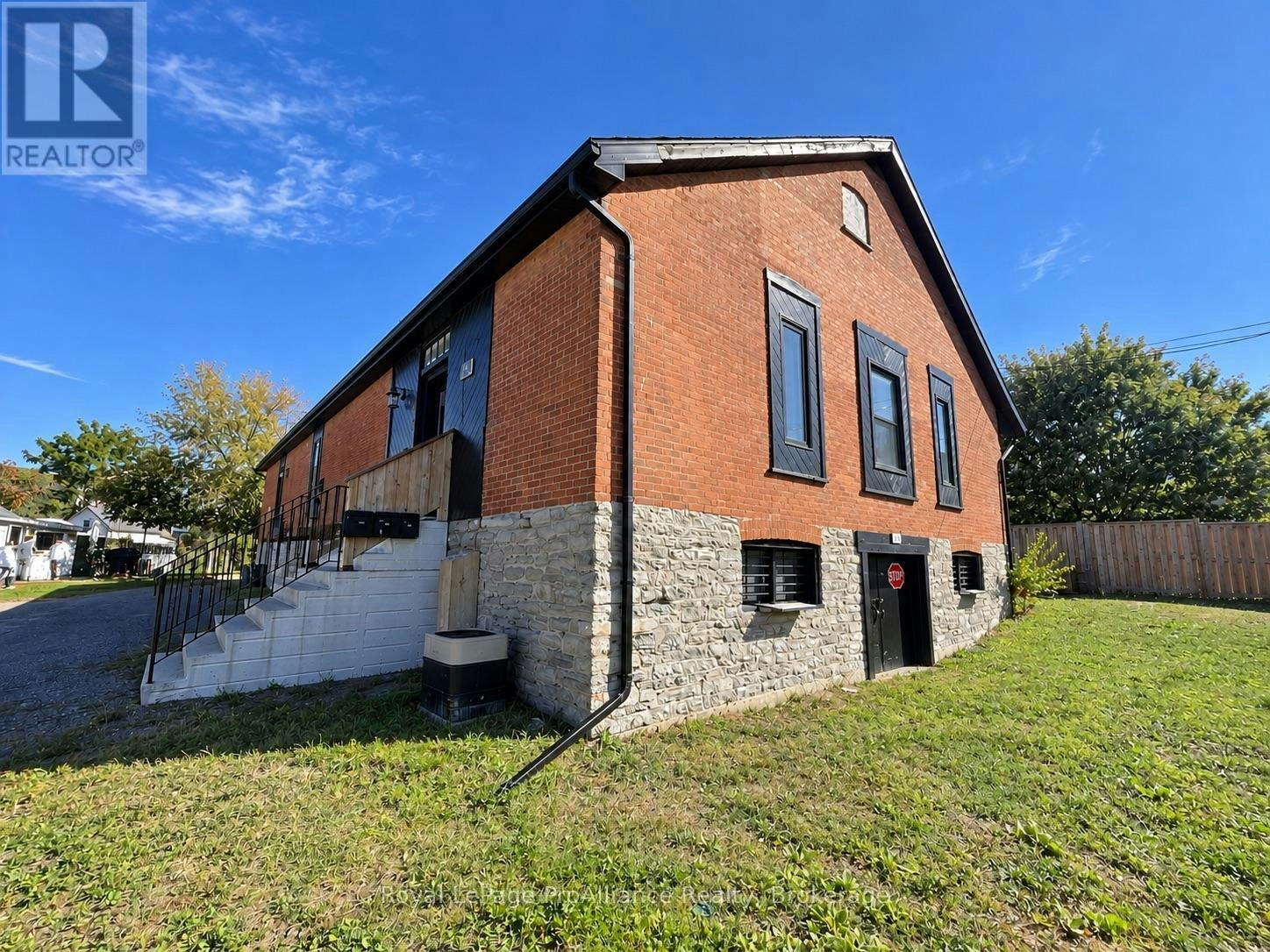 1-49 Albion Street, Belleville, ON, K8N 2P4 - 2