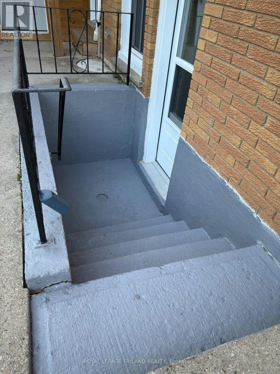 LOWER-27 Aldborough Avenue, St. Thomas, ON, N5R 4S8 - 21
