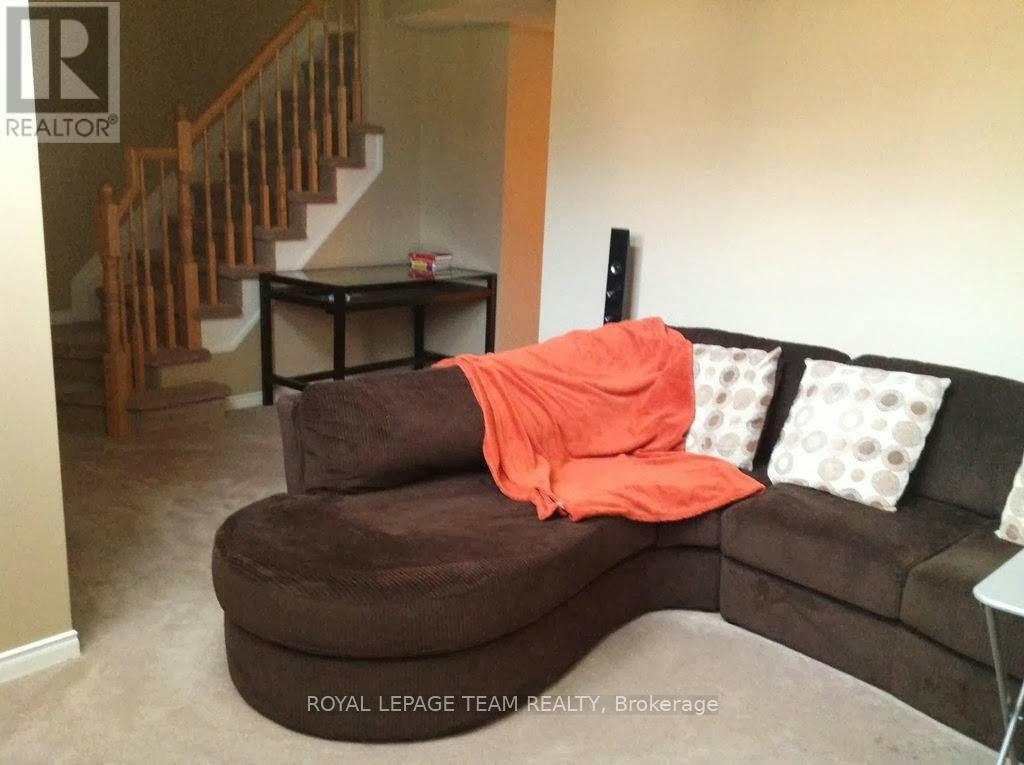 208 Tivoli Private, Ottawa, ON, K2E 0A7 - 17