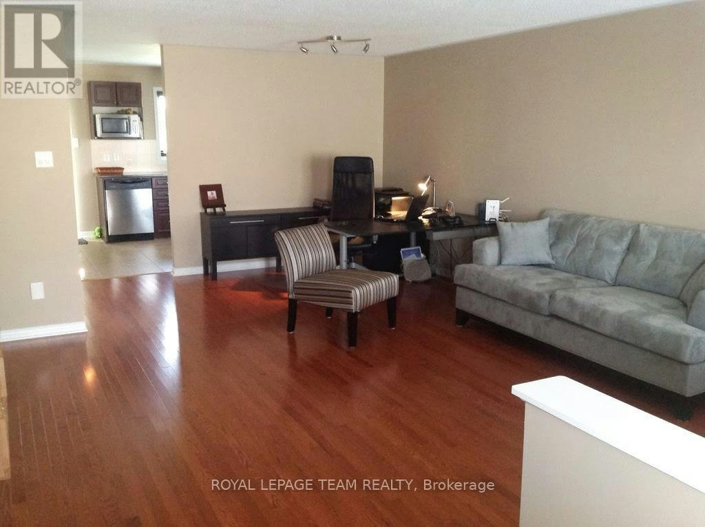 208 Tivoli Private, Ottawa, ON, K2E 0A7 - 9