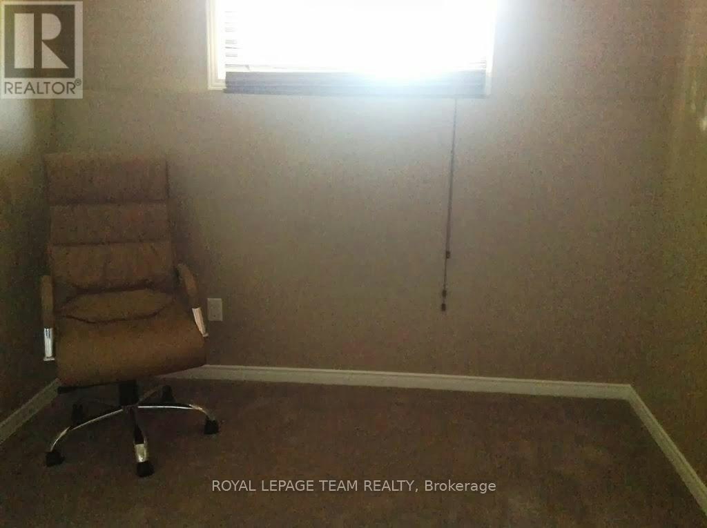 208 Tivoli Private, Ottawa, ON, K2E 0A7 - 21