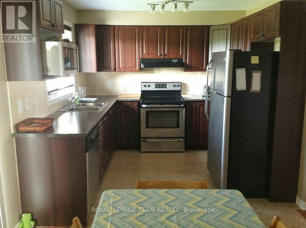 208 Tivoli Private, Ottawa, ON, K2E 0A7 - 12