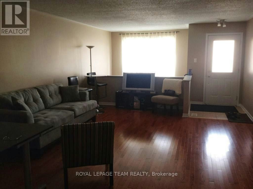 208 Tivoli Private, Ottawa, ON, K2E 0A7 - 11