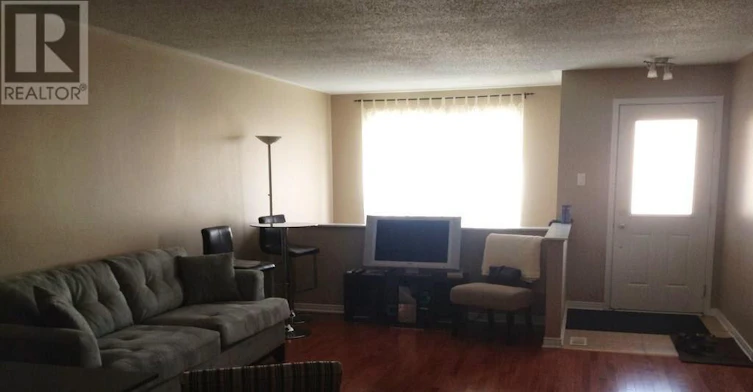 208 Tivoli Private, Ottawa, ON, K2E 0A7 - 11