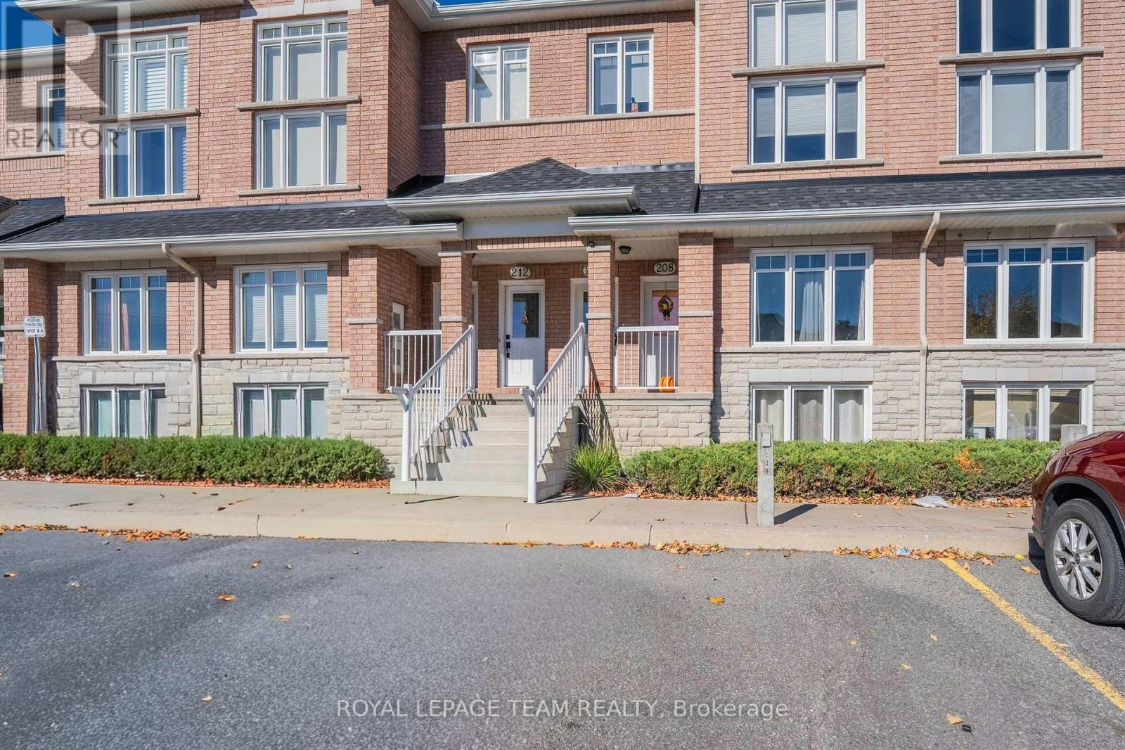 208 Tivoli Private, Ottawa, ON, K2E 0A7 - 3