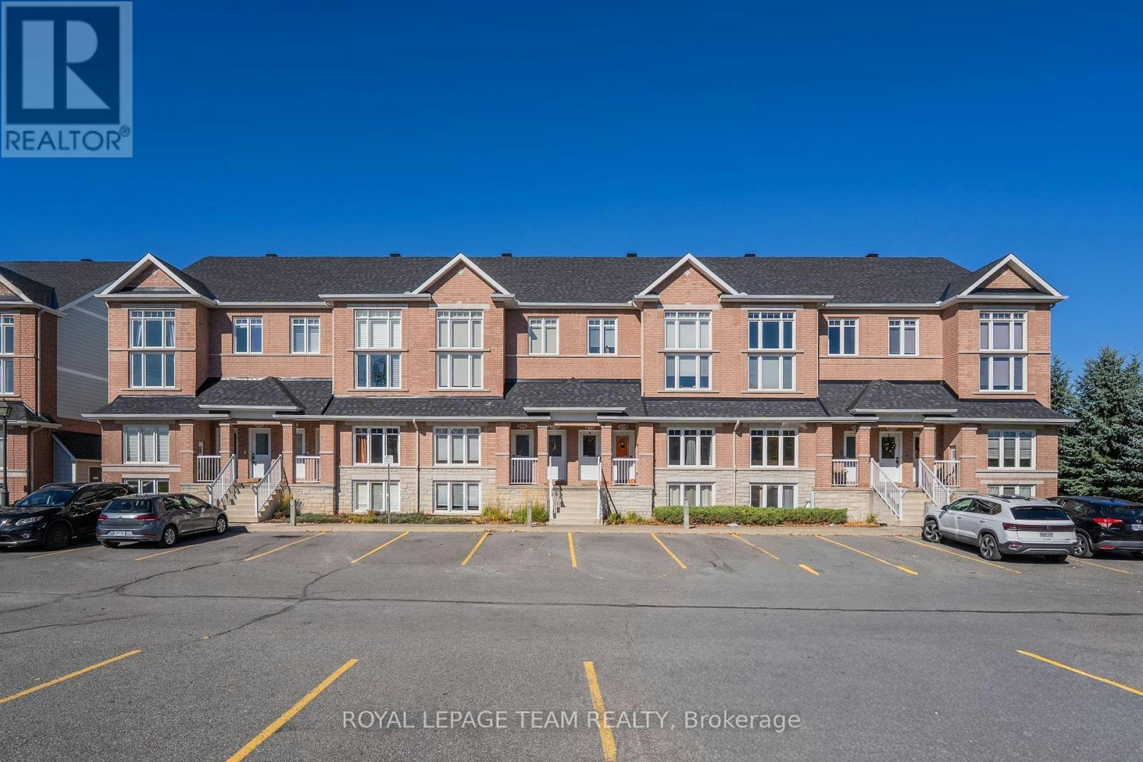 208 Tivoli Private, Ottawa, ON, K2E 0A7