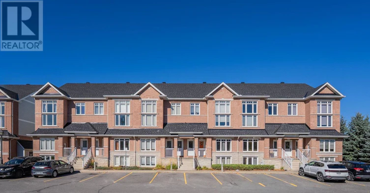 208 Tivoli Private, Ottawa, ON, K2E 0A7