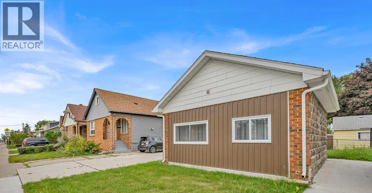 BACK-306 Foch, Windsor, ON, N8X 2V9