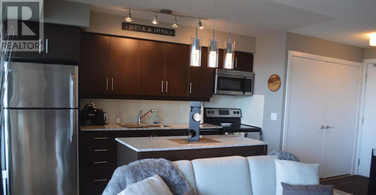 805-100 Western Battery Road, Toronto, ON, M6K 3S2 - 2