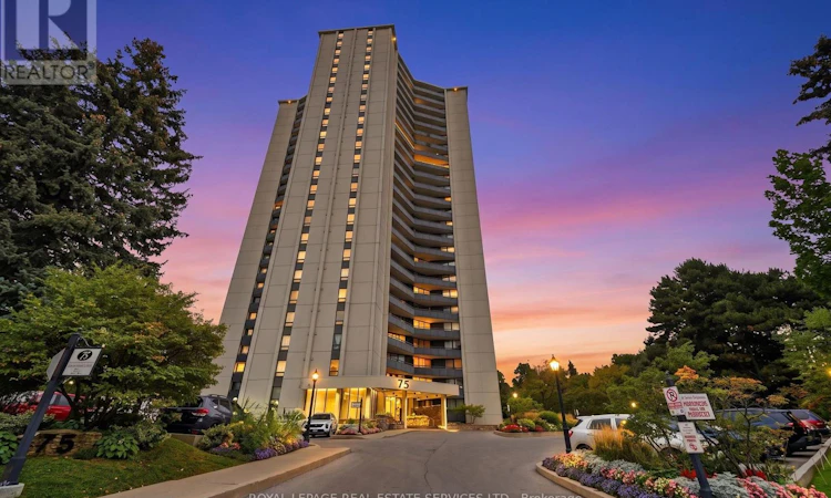 1502-75 Graydon Hall Drive